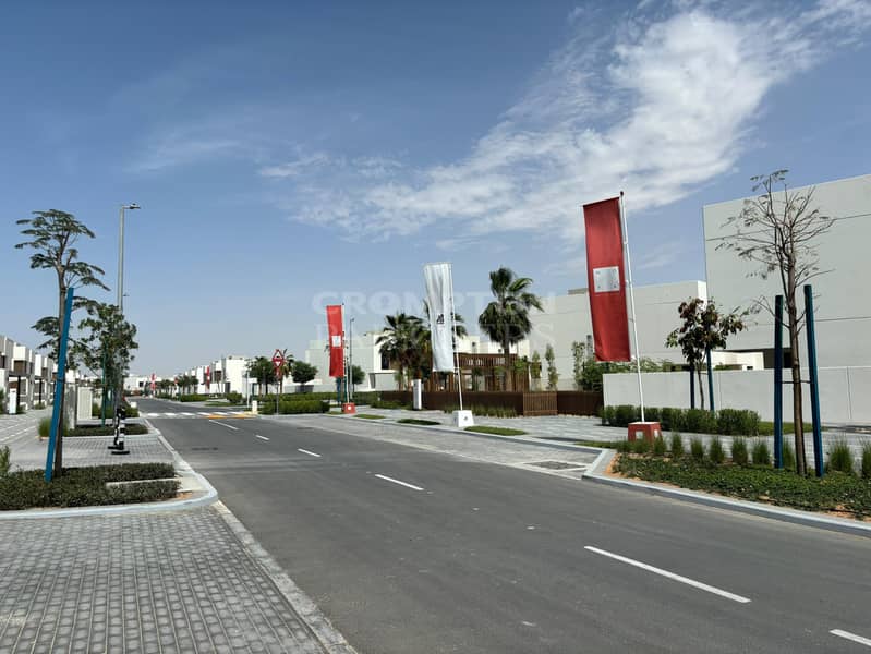 位于雅斯岛,诺亚别墅区 3 卧室的联排别墅 200000 AED - 11546078 位于雅斯岛,诺亚别墅区 3 卧室的联排别墅 200000 AED - 11546078