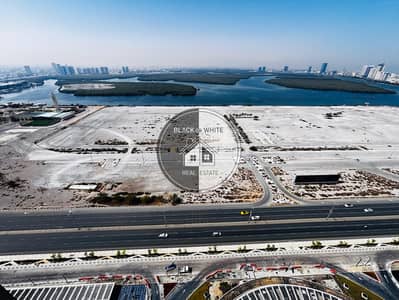 مکتب  للايجار في دفن النخیل، رأس الخيمة - IMG-20250426-WA0014. jpg