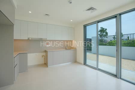 4 Bedroom Villa for Rent in Dubai South, Dubai - Single Row End Unit | Brand new | Vacant