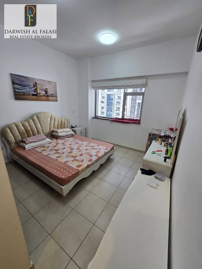 6 d912ebca-4a8d-43b8-a471-7e775329baa4. jpg