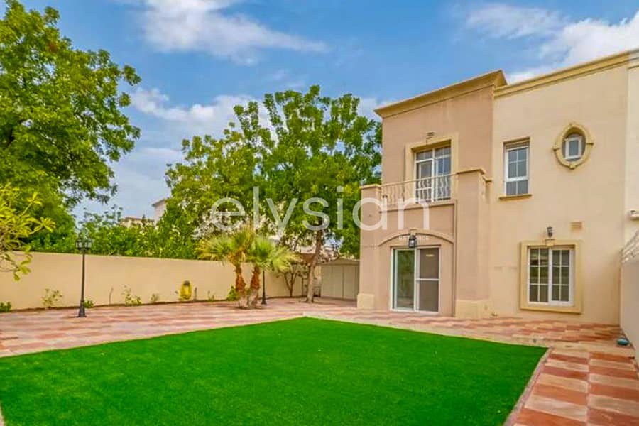 Spacious 3 Bedroom + Study | Landscaped Garden | Annual Maintenance Included Spacious 3 Bedroom + Study | Landscaped Garden | Annual Maintenance Included