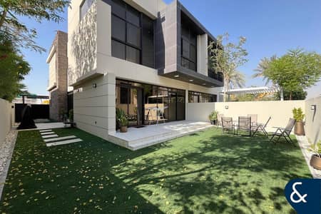 3 Bedroom Villa for Sale in DAMAC Hills, Dubai - Exclusive | Upgraded | Large Plot | VOT
