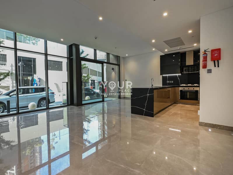 Kitchen-Equipped | With Balcony | Ready to Move-In Kitchen-Equipped | With Balcony | Ready to Move-In