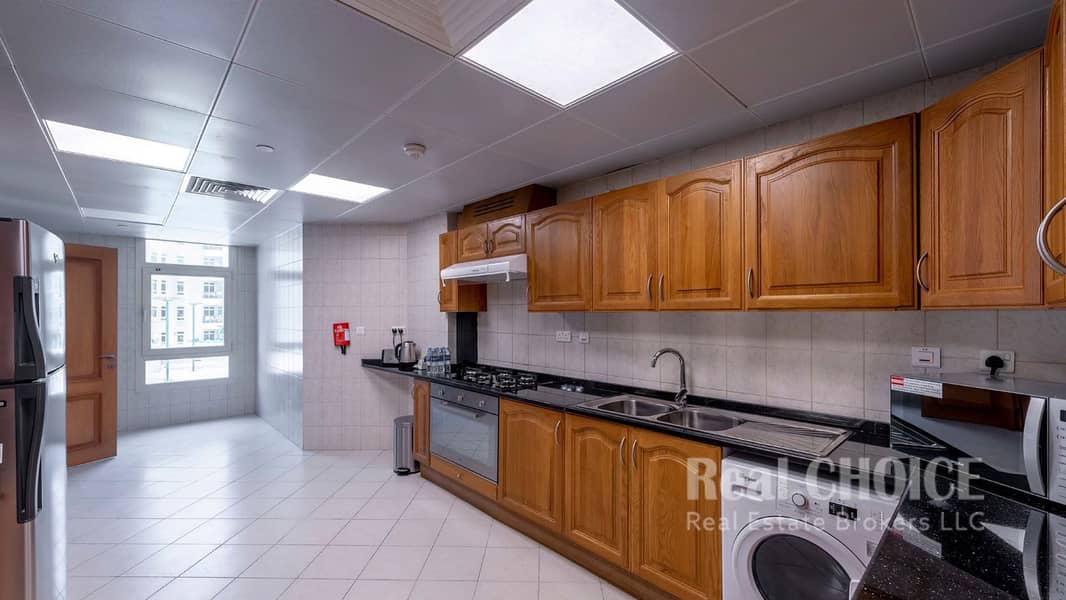17 Three Bedroom Kitchen. png