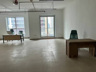 مکتب  للبيع في أبراج بحيرات الجميرا، دبي - مکتب في برج بريتوني،مجمع L،أبراج بحيرات الجميرا 1300000 درهم - 11449675