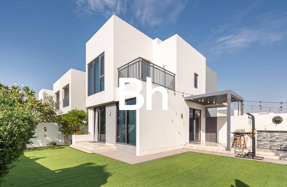 Huge Plot | New To Market | Vacant On Transfer Huge Plot | New To Market | Vacant On Transfer