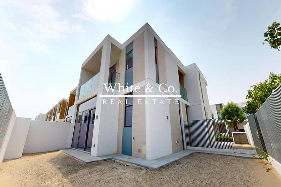 位于阿拉伯牧场3号,鲁巴小区 4 卧室的联排别墅 5100000 AED - 11548644 位于阿拉伯牧场3号,鲁巴小区 4 卧室的联排别墅 5100000 AED - 11548644
