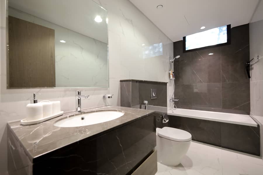 24 LRM_EXPORT_20250110_165458. jpg