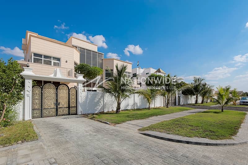 位于哈里发城 11 卧室的别墅 16000000 AED - 11549090 位于哈里发城 11 卧室的别墅 16000000 AED - 11549090