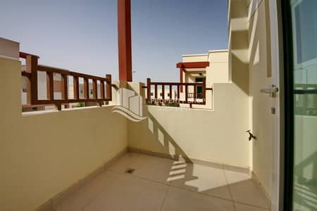 2 Bedroom Apartment for Rent in Al Ghadeer, Abu Dhabi - 1532422-29382-Balcony. jpg