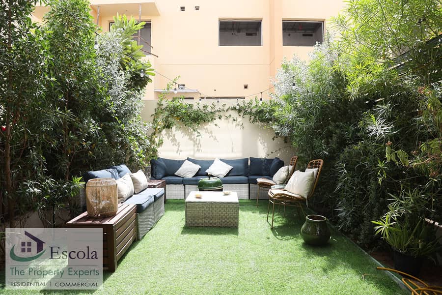 4 garden 2. jpg