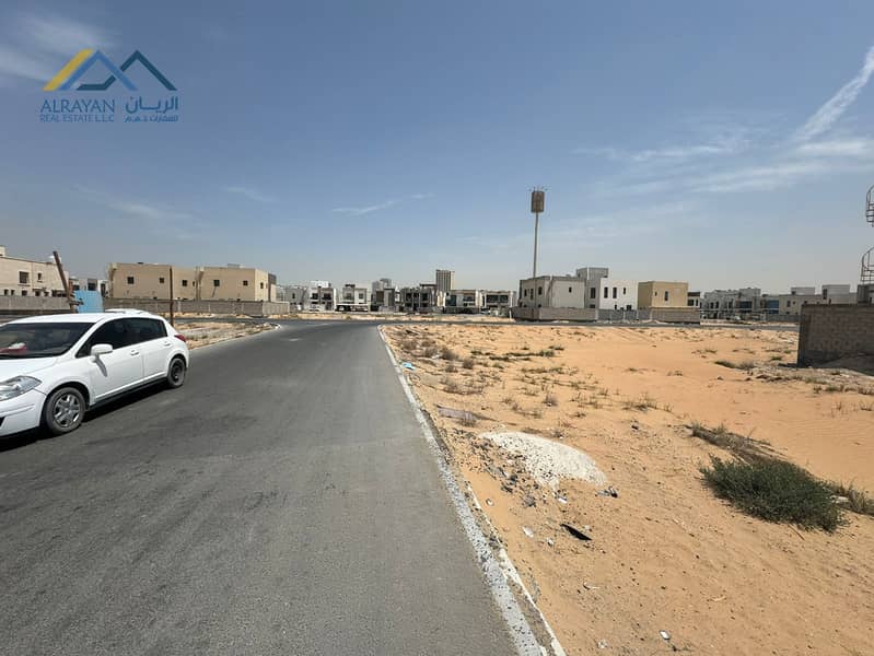 7 9ec7b546-9d6e-4701-915c-a9eedfeeb49d. jpg