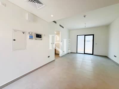 2 Bedroom Townhouse for Rent in Yas Island, Abu Dhabi - IMG-20241002-WA0138. jpg