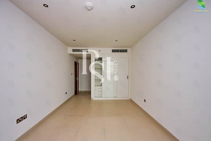 6 2-bedroom-apartment-al-raha-beach-al-bandar-al-naseem-master-bedroom-1. jpg