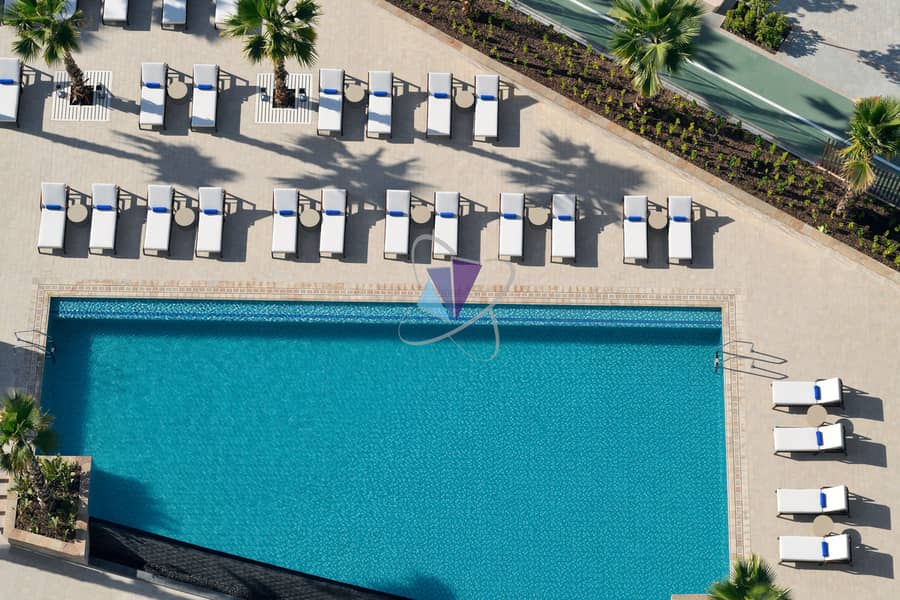 2 Bird eye pool zoom. JPG