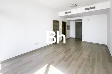 1 Bedroom Flat for Sale in Jumeirah Village Circle (JVC), Dubai - Exclusive | High Floor | Vacant | Corner Unit