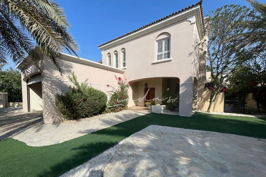 Vacant | 4 Bed | Family home | Near Pool