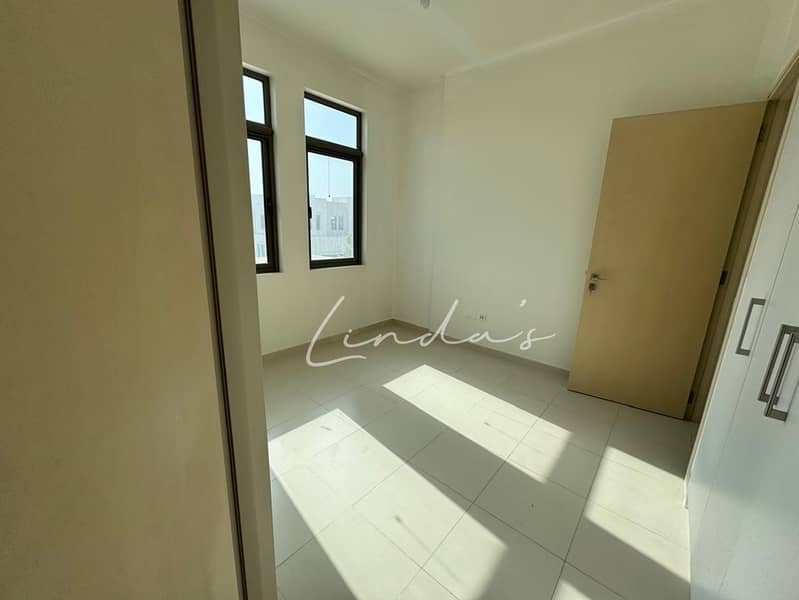 Вилла в Реем,Мира Оазис,Мира Оазис 2, 4 cпальни, 170000 AED - 10875545 Вилла в Реем,Мира Оазис,Мира Оазис 2, 4 cпальни, 170000 AED - 10875545