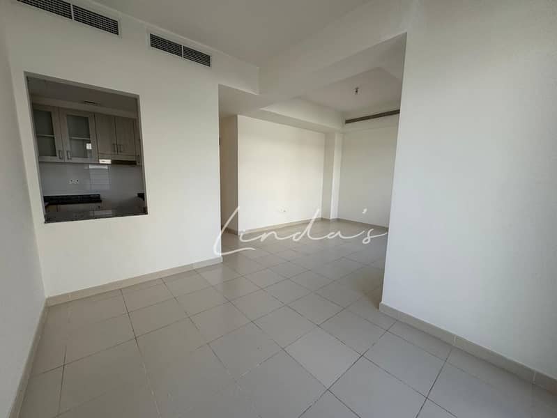 Vacant | Spacious | Bright | Well maintained