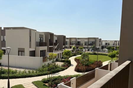 3 Bedroom Villa for Sale in Dubailand, Dubai - Investor deal | High ROI | Rented
