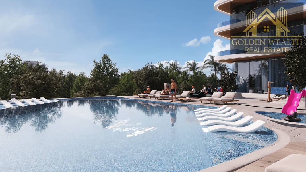 12 Pool01. jpg