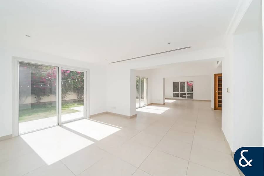 位于芳草青青,芳草青青4号 4 卧室的别墅 450000 AED - 11143827 位于芳草青青,芳草青青4号 4 卧室的别墅 450000 AED - 11143827