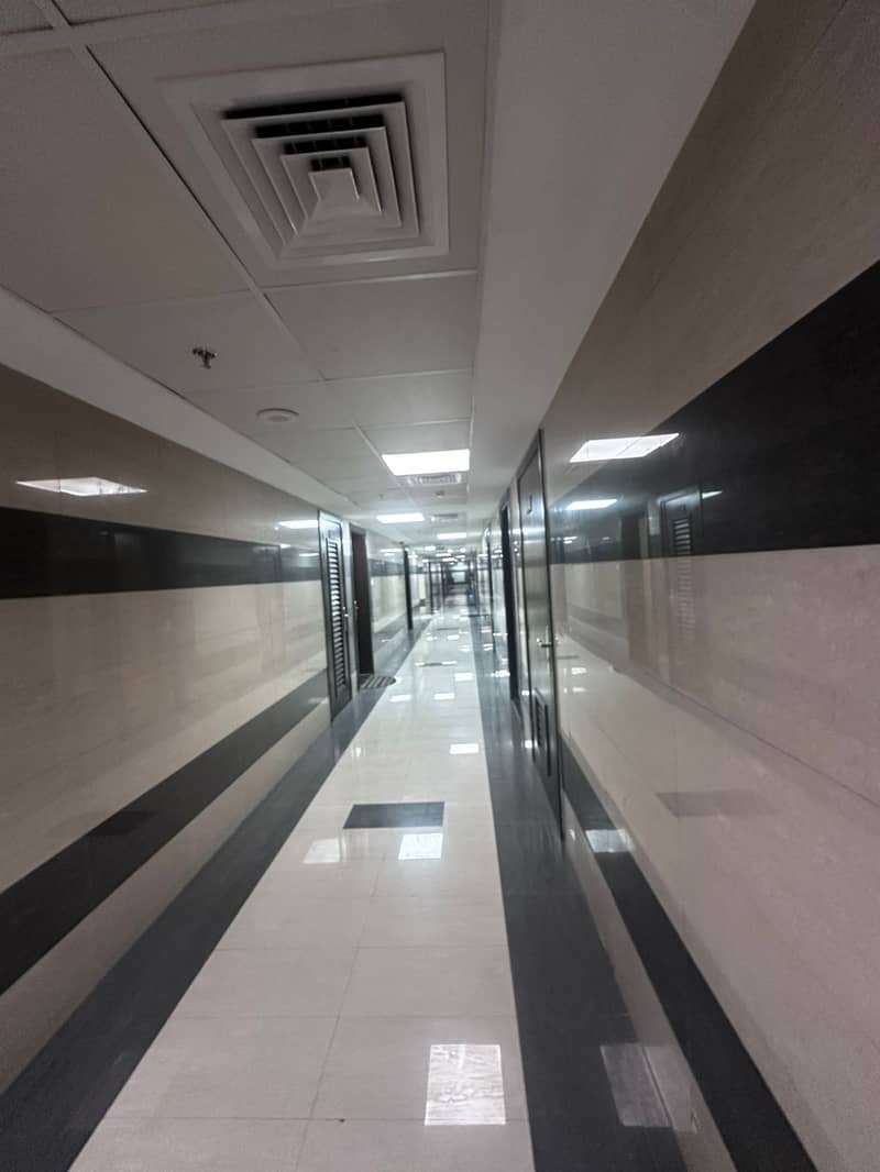 13 bca243ba-3137-4a19-a196-1b5239ef6a07. jpg