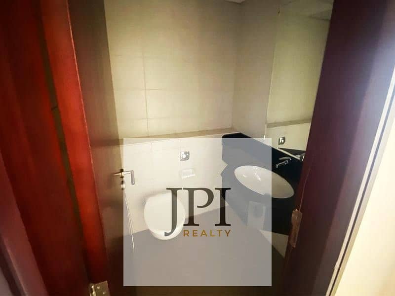9 DeWatermark. ai_1746273004392. png