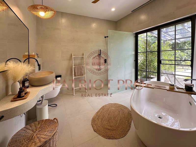 3 New-Built-Beachside-3-Bedroom-Garden-Pool-Villa-_36_. jpg