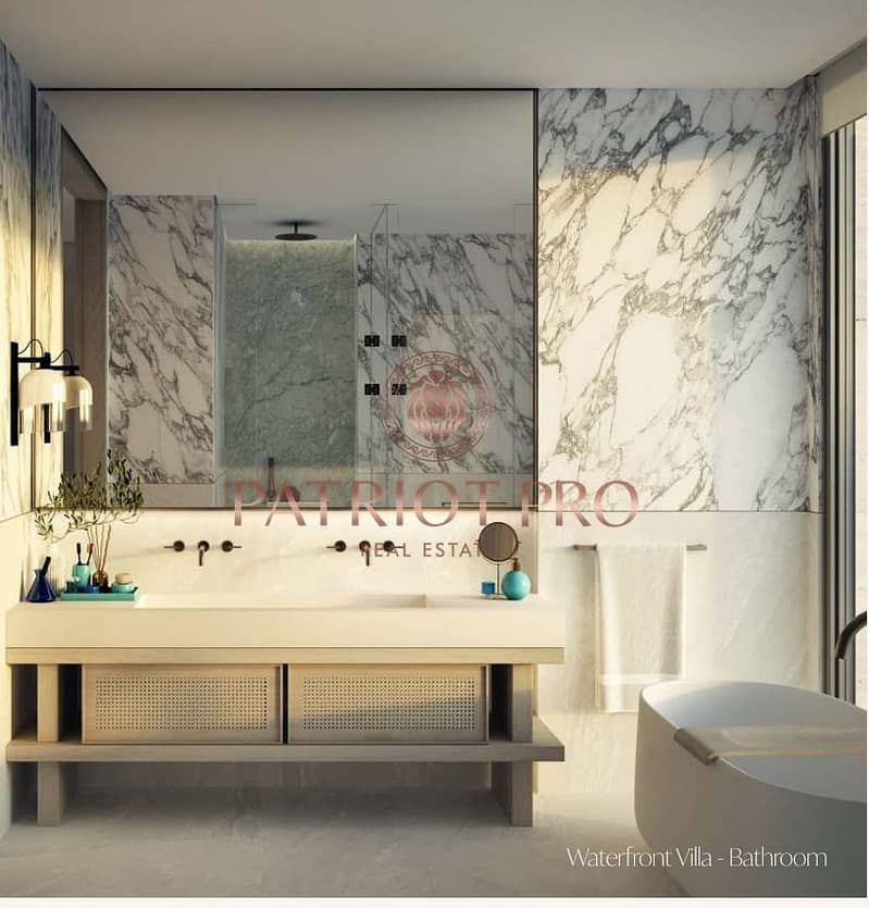 8 bay villa bathroom. JPG