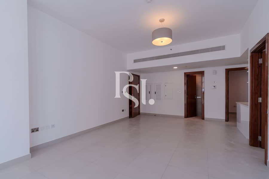 4 parkside-residence-shams-abu-dhabi-al-reem-island-living-area (1). JPG