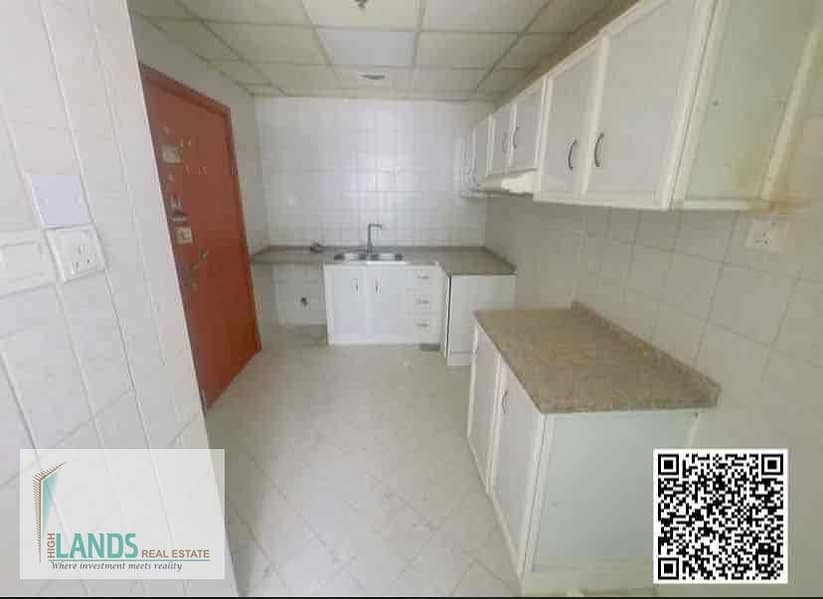 6 bd24179a-0ff1-4e70-a98f-4242e4d7774f. jpg