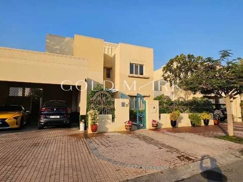 Large Plot I Landscaped Garden I Great Location Large Plot I Landscaped Garden I Great Location