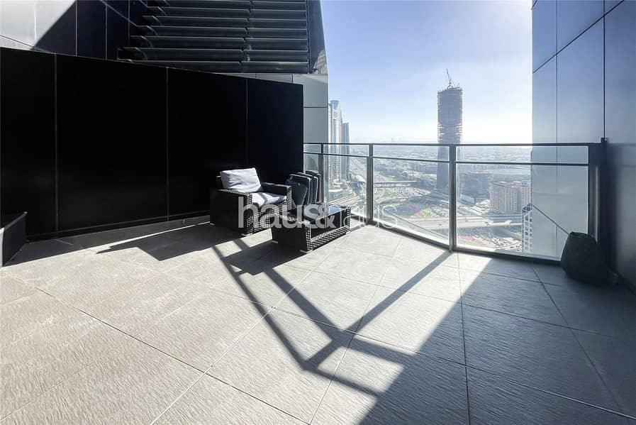 Duplex | Large Terrace | Amazing Amenities - Image 12