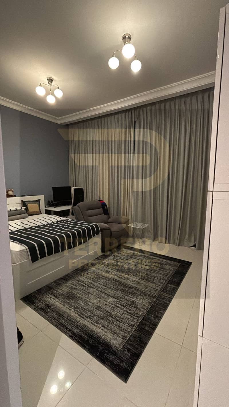 9 Bedroom_1. jpg