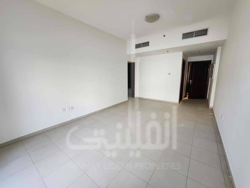 3 bd9d56d3-e5b6-4ba8-86a1-fcdd50212c91. jpg