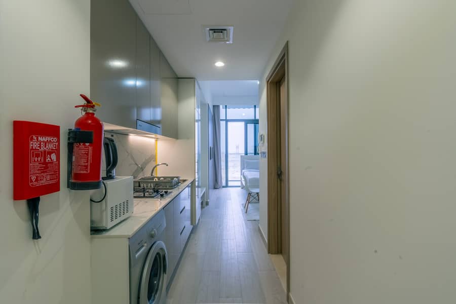 13 MLC00251-HDR. jpg