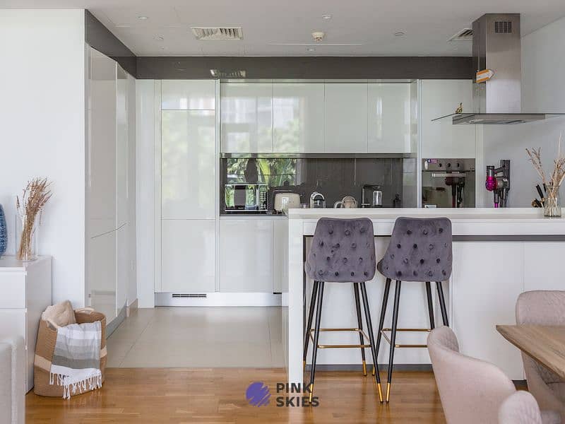 6 kitchen and dining area