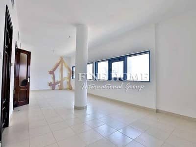 Organized & Spaced! 3BR Apartment Organized & Spaced! 3BR Apartment