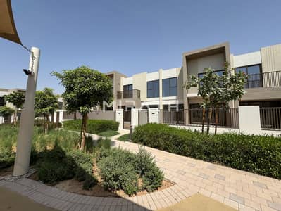 فیلا 3 غرف نوم للايجار في دبي لاند، دبي - IMG-20250429-WA0091. jpg