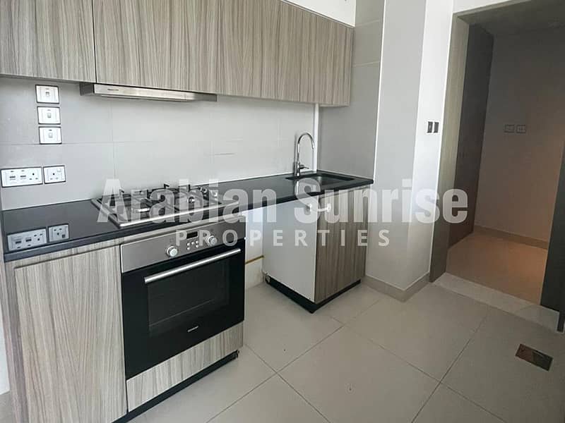 5 Meera shams 1, 2BR - 0102, kitchen. jpg