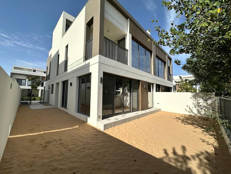 位于蒂拉尔阿尔加夫综合社区,奥拉别墅区 4 卧室的别墅 335000 AED - 11557295 位于蒂拉尔阿尔加夫综合社区,奥拉别墅区 4 卧室的别墅 335000 AED - 11557295