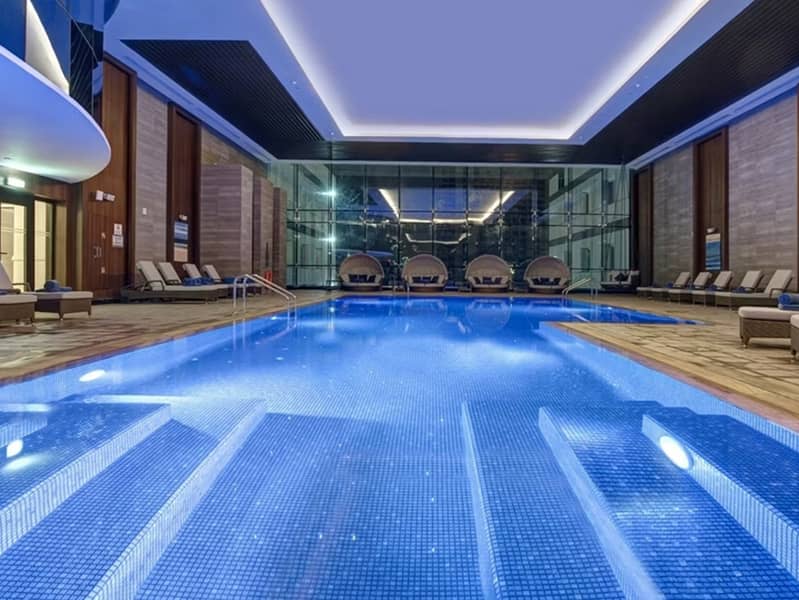 9 indoorpool. jpg