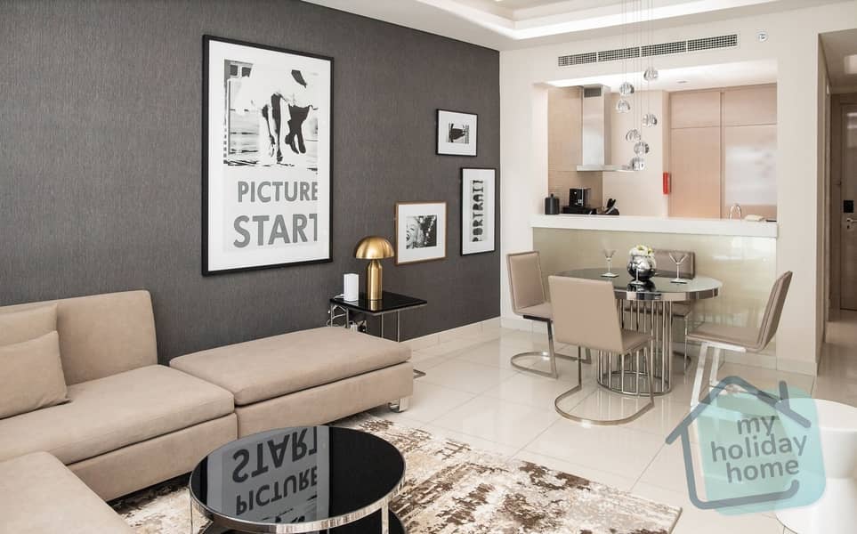 9 012_living_room2606. jpg