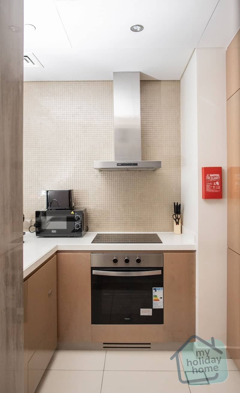 13 071_kitchen2606. jpg