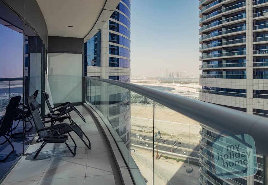 10 091_balcony2606. jpg