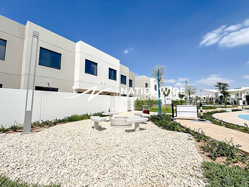 Pristine 4BR | Modern Layout | Vacant | Best Area Pristine 4BR | Modern Layout | Vacant | Best Area
