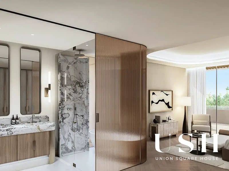 8 Bathroom. jpg