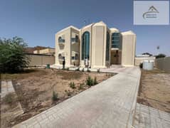 فیلا في الغافیة 5 غرف 120000 درهم - 11560680