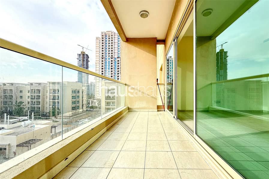 Tenanted | Study Room | Pool Facing | Mid-Floor Tenanted | Study Room | Pool Facing | Mid-Floor